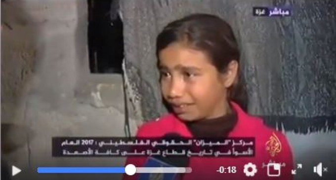 Une fille palestinienne de Gaza : « mon rêve est de devenir médecin, mais nous n’avons pas de cahiers ou de stylos »