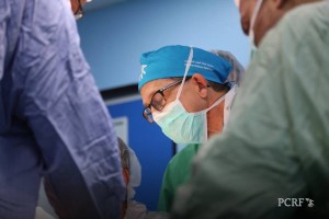 Un médecin américain vient en aide au palestiniens de Gaza3