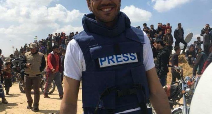 Yasser Mortaja, un cameraman palestinien a été abattu par des tireurs d’élite israéliens