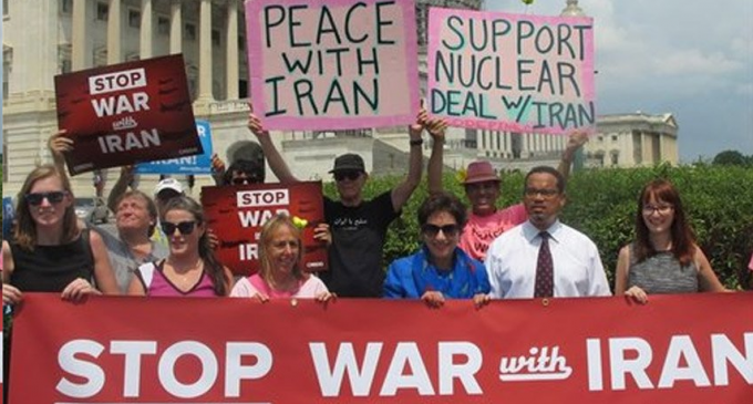 Les partisans américains de la paix s’excusent auprès du peuple iranien