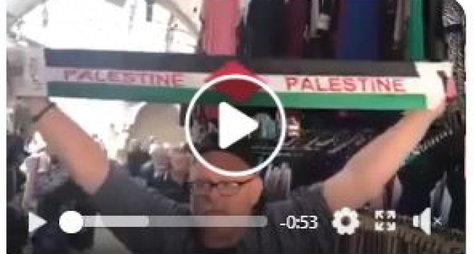 « Nous soutenons la Palestine. C&rsquo;est la Palestine occupée, pas Israël. »