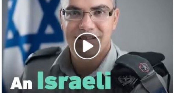 Un porte-Parole de l&rsquo;armée israélienne a dit aux femmes palestiniennes de rester à la maison parce que manifester était contre « la nature féminine »!