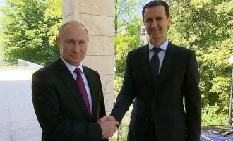 Vidéo… de l’accueil du président russe Vladimir Poutine au président syrien Bachar el-Assad à sotchi hier.