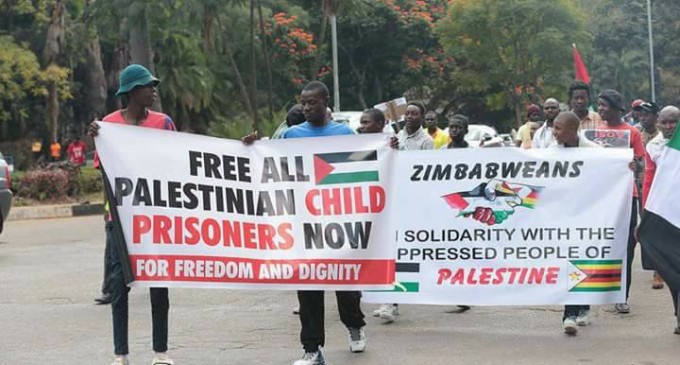 En images : le Zimbabwe soutient la Palestine.