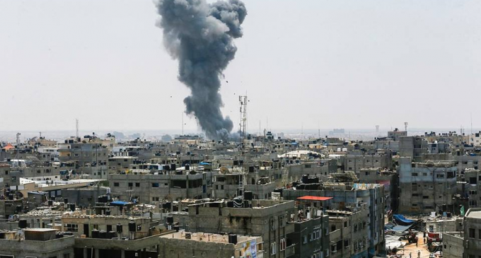Les avions de chasse israéliens mènent depuis hier samedi une série de frappes aériennes sur la bande de Gaza