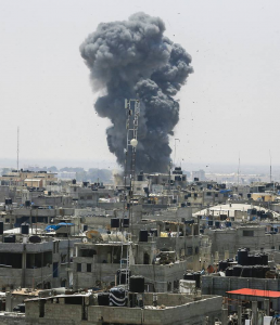 Les avions de chasse israéliens mènent depuis hier samedi une série de frappes aériennes sur la bande de Gaza4