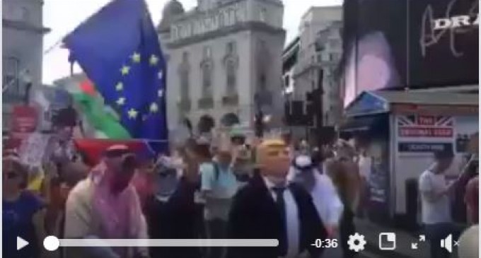 Londres ces jours-ci ; Les saoudiens et des Emirats enchaînés et entre les mains de Trump