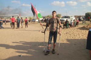 Malgré leurs blessures, ces palestiniens sont revenus .2