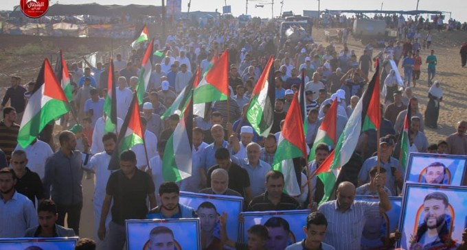 Photos des manifestations d’hier – la Grande Marche du Retour à la frontière de Gaza