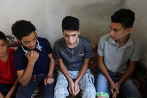 Saleh Ashour, un palestinien de Gaza, 16 ans, a perdu la vue après avoir été pris pour cible par les troupes israéliennes lors des manifestations de la Grande Marche du Retour.2