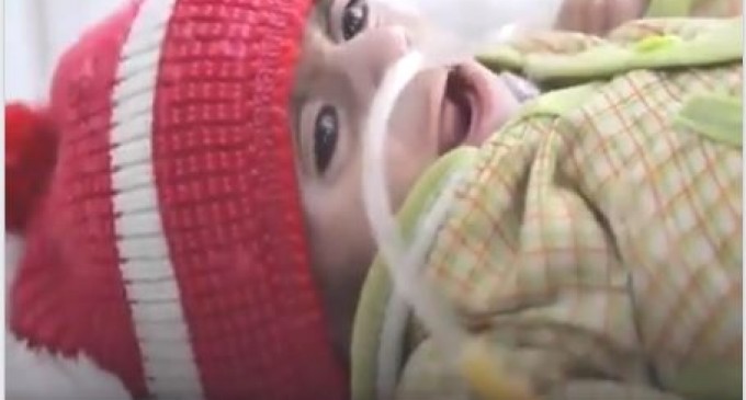 Vidéo : les nourrissons au Yemen font face à une malnutrition sévère, quelques millions d&rsquo;enfants laissés pour mourir de faim
