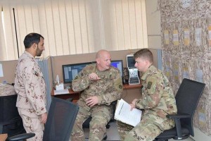 Des photos divulguées montrent des éléments et des officiers des forces américaines supervisant le meurtre du peuple yéménite en coordination avec les forces émiratis3
