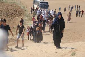 Les familles palestiniennes participent aux manifestations de la Grande Marche du Retour à la frontière de Gaza1