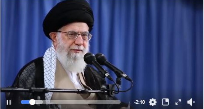 Sayyed Ali Khamenei : « Il n&rsquo;y a pas de différence entre les habitants de la Mecque et ceux qui vivent ailleurs. Cet endroit appartient à tout le monde. Cette terre appartient à tous les Musulmans. »
