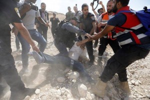 Brutalité sans relâche...2