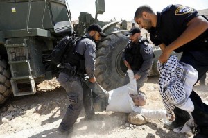 Brutalité sans relâche...5