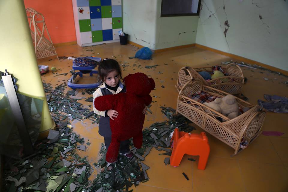 Le jardin d'enfants S1hahed a été détruit par les bombardements israéliens sur un bâtiment résidentiel juste à côté de la maternelle la semaine dernière à Gaza1