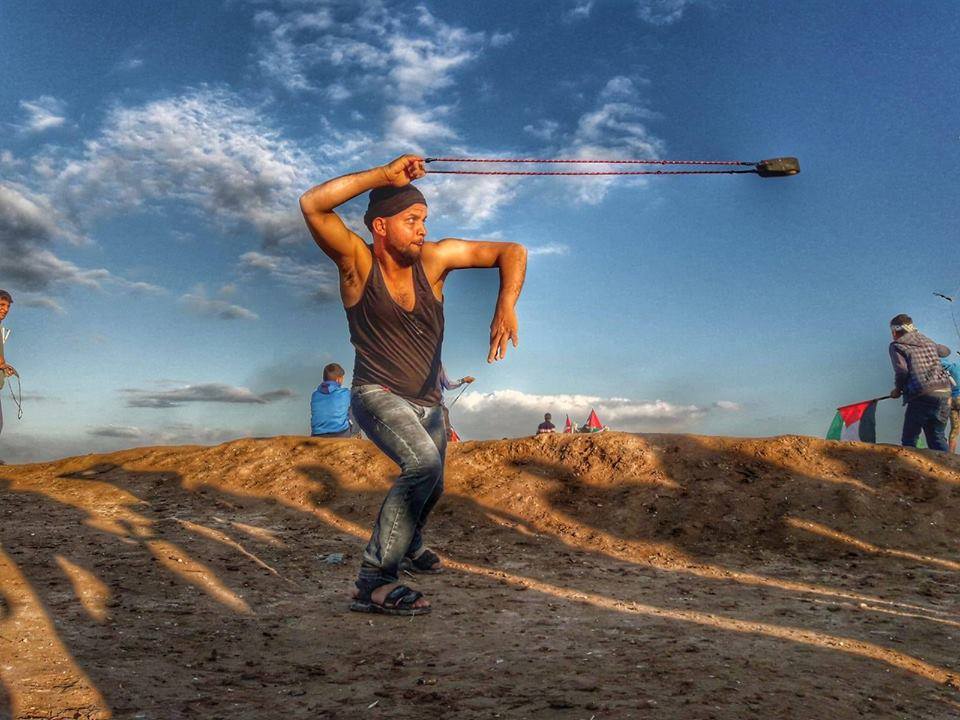 Des scènes des manifestations en cours de la Grande Marche du Retour à la frontière de Gaza, aujourd'hui1
