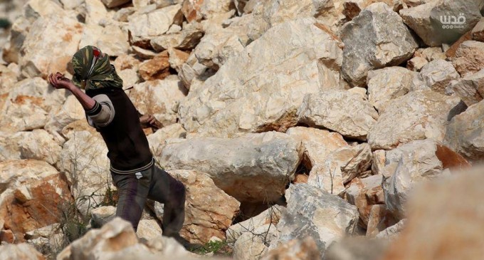 Scène d’affrontements d’aujourd’hui entre les forces d’occupation israéliennes et les manifestants palestiniens dans le village de Kafr Qaddoum dans la Cisjordanie occupée.