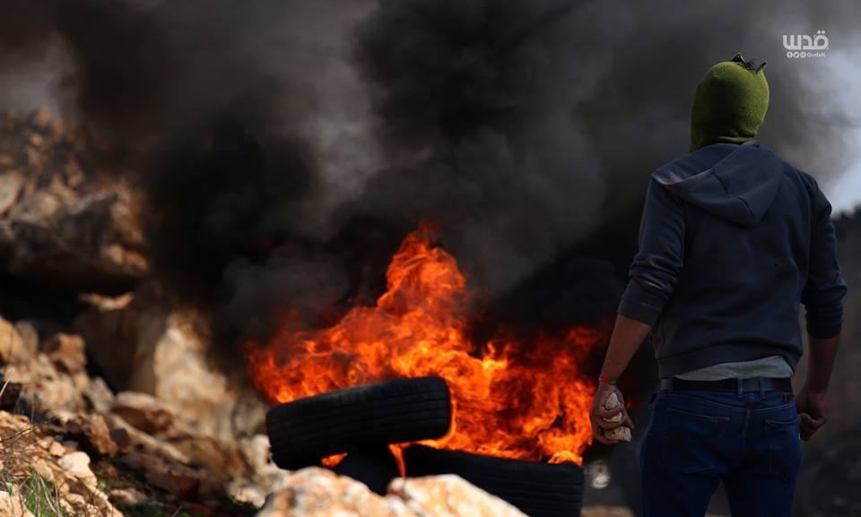 Scène d'affrontements d'aujourd'hui entre les forces d'occupation israéliennes et les manifestants palestiniens dans le village de Kafr Qaddoum dans la Cisjordanie occupée.2