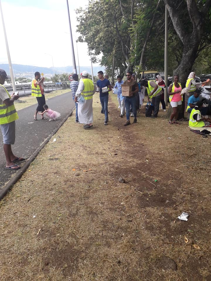 Voila le vivre ensemble sur l’Île de la Réunion, terre de France dans l'Océan Indien.3