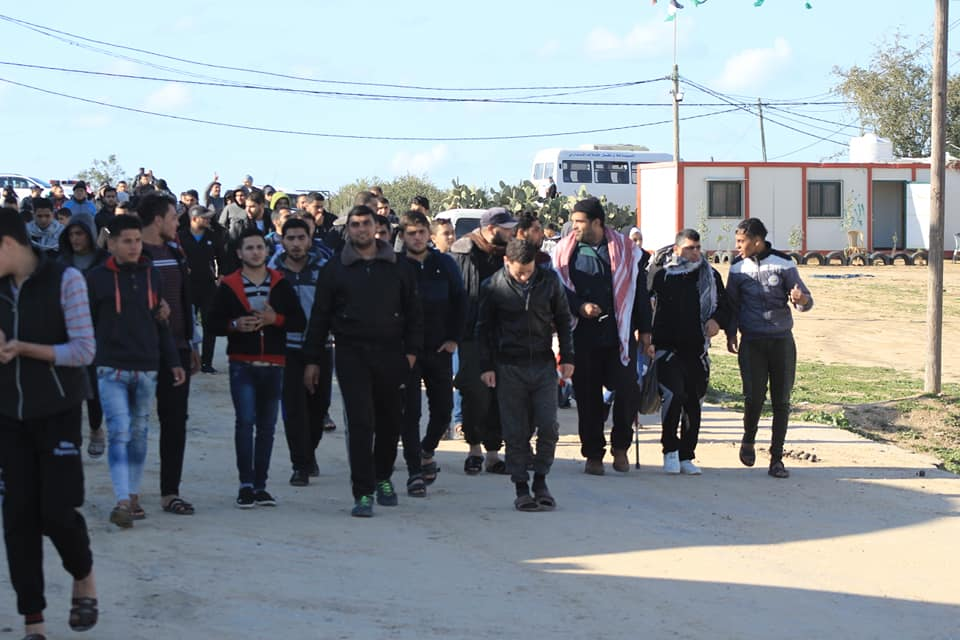 Les Palestiniens se dirigent vers la frontière Est de la bande de Gaza 14