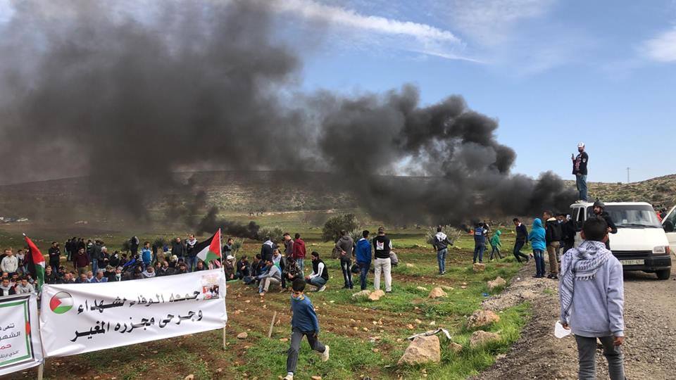 Au moins 4 manifestants palestiniens ont été blessés par des coups de feu israéliens 2