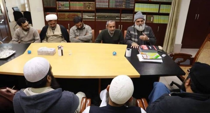 Juste heureux de voir l’unité de nos frères chiites et sunnites au Pakistan…