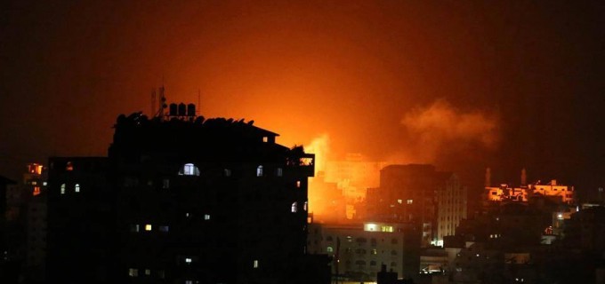 Photos du ciblage israélien du siège des forces de sécurité intérieures dans l’ouest de Gaza.