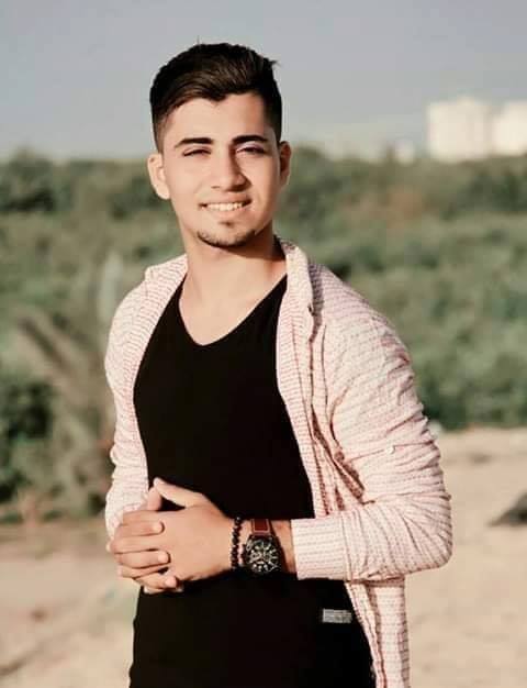 Voici Tamer Abul-Khair, un palestinien de 17 ans qui a été abattu et tué par Israël hier à Gaza.4
