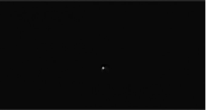 [Video] | Les systèmes de défense antiaérienne syriennes interceptent des cibles hostiles venant des territoires occupés