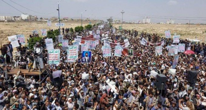 SACRIFICE et VICTOIRE : les Yéménites loués par le Saint Prophète (P), organisent une procession d’Achoura à Saada