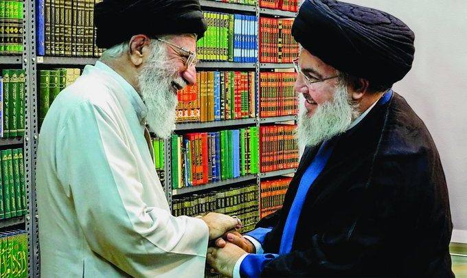 Une nouvelle photo montre la récente rencontre de Sayyed Nasrallah avec l’Imam Khamenei