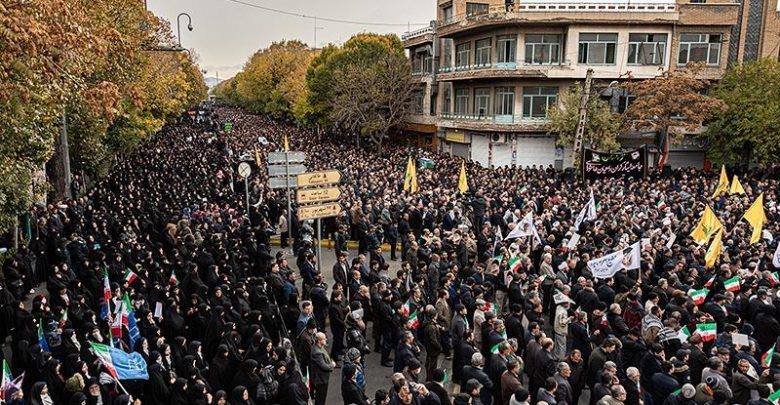 Les Iraniens organisent des manifestations massives contre les émeutiers vandalistes dans le pays