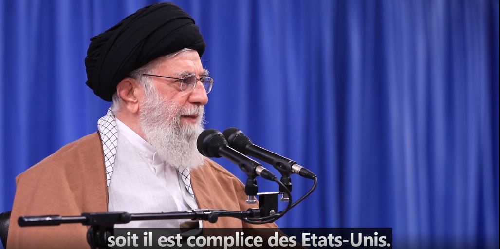 macron complice des usa