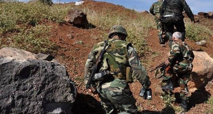 L’armée syrienne déjoue une attaque terroriste dans le nord de Daraa