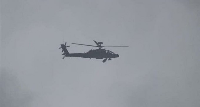 Les forces yéménites abattent un hélicoptère Apache saoudien en utilisant une « nouvelle technologie »