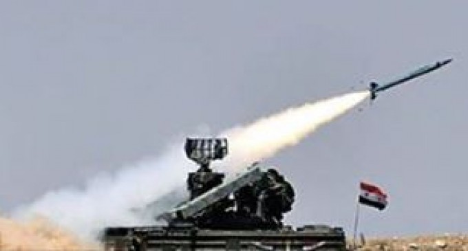 Des terroristes tentent de bombarder l&rsquo;aéroport de Hama dans le nord-ouest de la Syrie