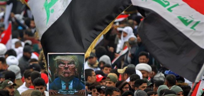 PHOTOS : Des millions d’Irakiens défilent contre la présence américaine en Irak