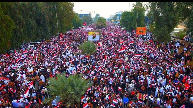 Des millions d'Irakiens défilent contre la présence américaine en Irak 9