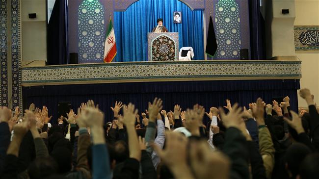 la prière du vendredi dirigée par le Guide suprême de la Révolution Islamique1