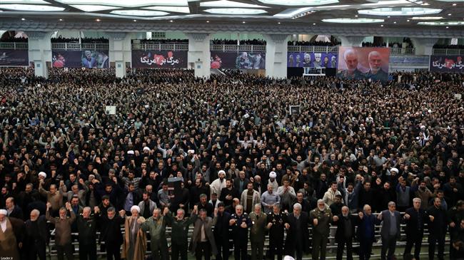 la prière du vendredi dirigée par le Guide suprême de la Révolution Islamique4