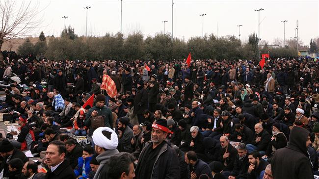 la prière du vendredi dirigée par le Guide suprême de la Révolution Islamique9