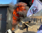 Des courageux manifestants irakiens font irruption dans l’ambassade américaine à Bagdad