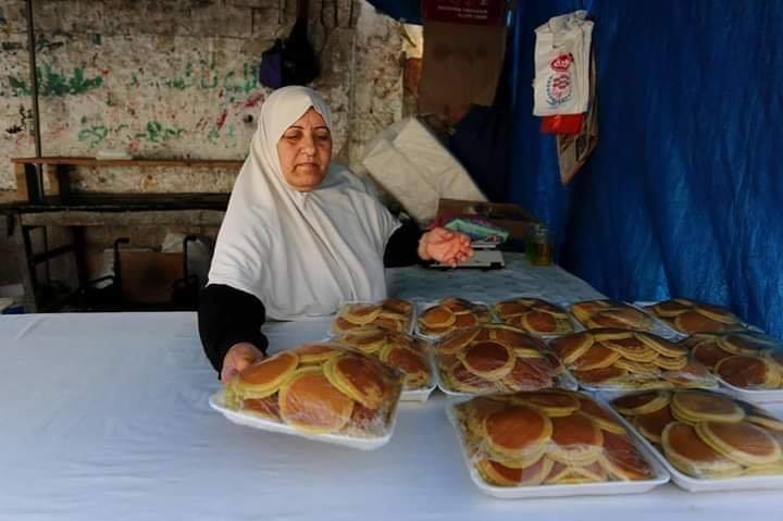 Voici Oum Eyad Salha, une palestinienne de 55 ans, de Deir El Balah dans la bande de Gaza&
