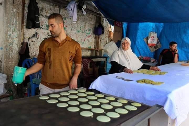Voici Oum Eyad Salha, une palestinienne de 55 ans, de Deir El Balah dans la bande de Gaza7