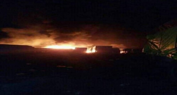 L’aviation saoudienne cible des camions chargés de nourriture à Al-Bayda (Yémen)