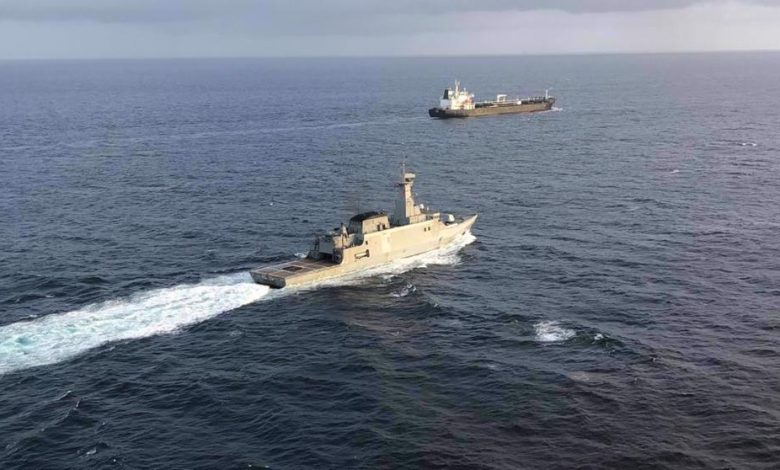 Le premier pétrolier iranien entre dans les eaux vénézuéliennes et reçoit une escorte navale