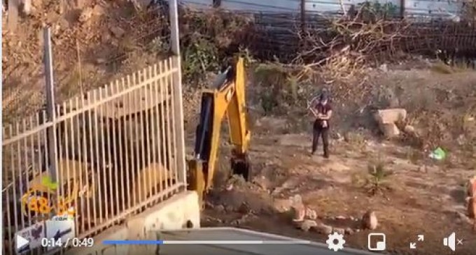 Vidéo | La municipalité israélienne de la ville occupée de Yaffa a exhumé des cadavres de Palestiniens …