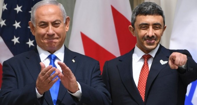 Israël ouvre une ambassade aux Émirats arabes unis après avoir normalisé ses relations